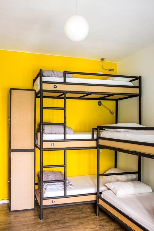 טיראנה Destil Hostel מראה חיצוני תמונה