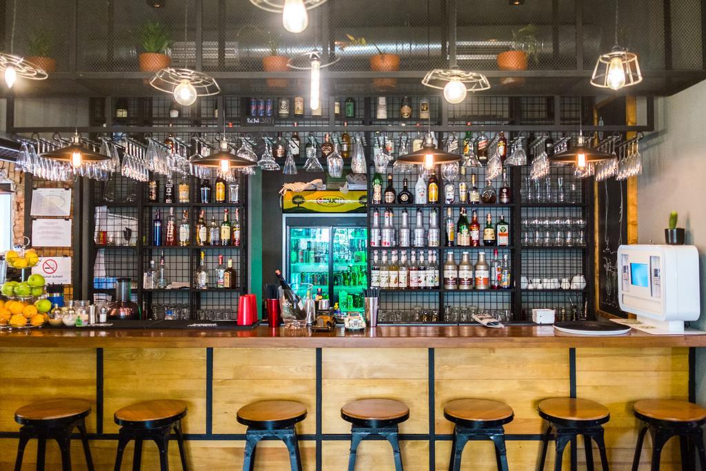 טיראנה Destil Hostel מראה חיצוני תמונה