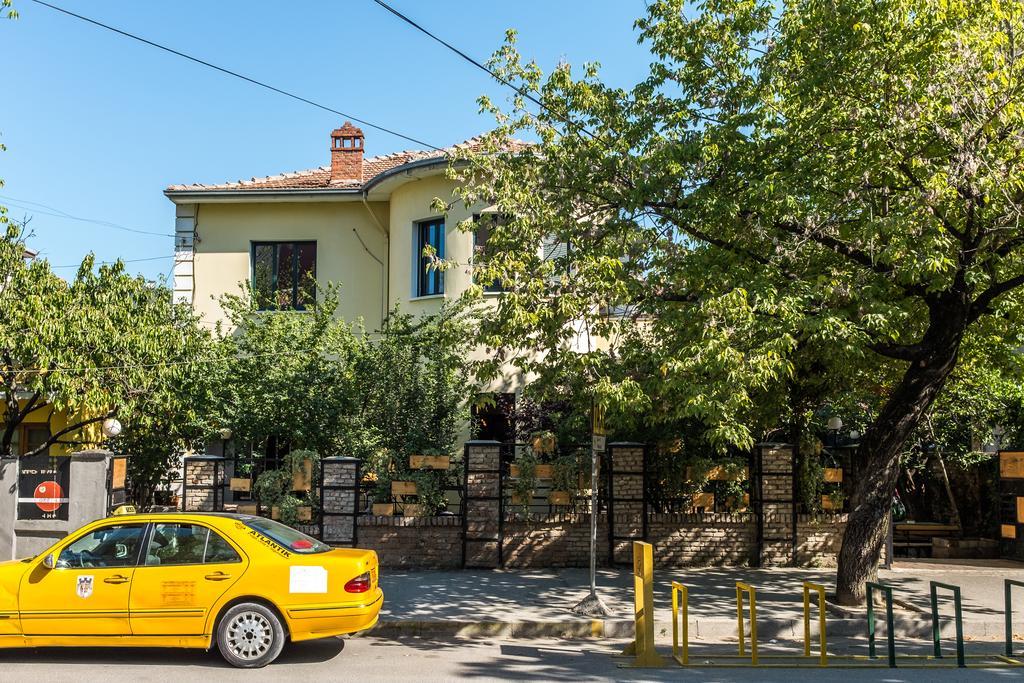 טיראנה Destil Hostel מראה חיצוני תמונה
