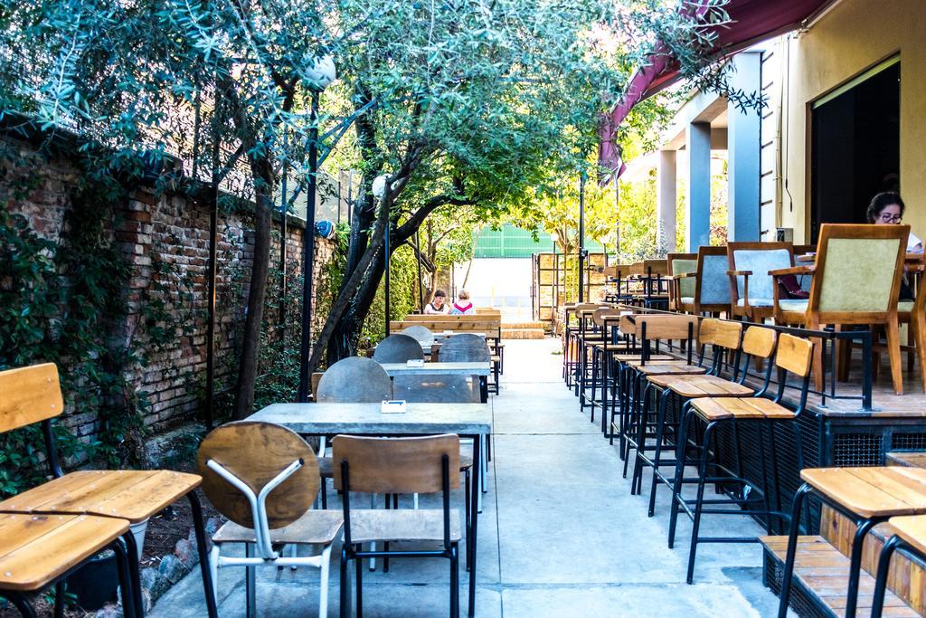 טיראנה Destil Hostel מראה חיצוני תמונה